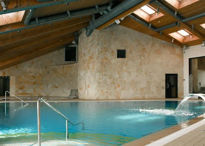 ホテル Fra Mare Thalasso ハープサル